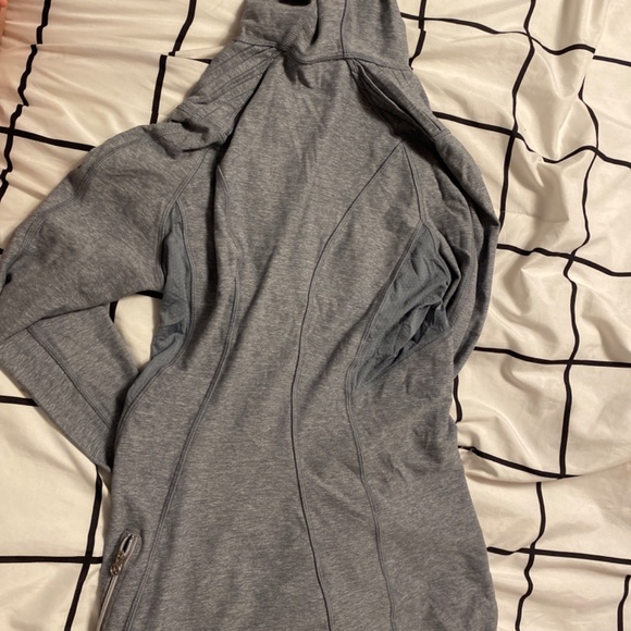 Lululemon Long Sleeve Runners Swifty - Picture 6 of 6